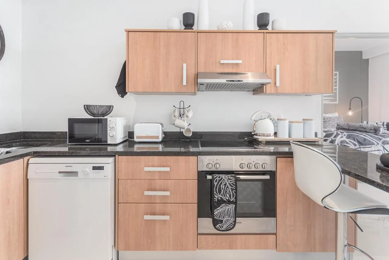 Infinity Lg3 Apartment Cape Town